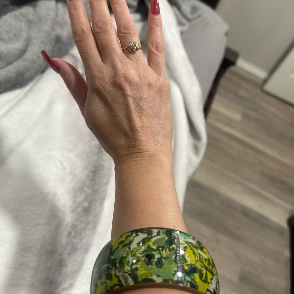 Marc Jacobs Green and Yellow Patterned Bangle - Picture 3 of 4